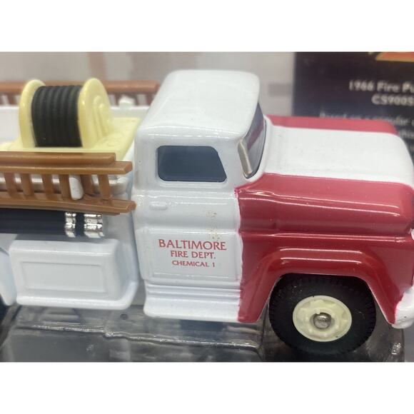 Corgi Showcase Collection Fire Heroes Baltimore Fire Dept. 1966 Fire Pumper New - Picture 2 of 11